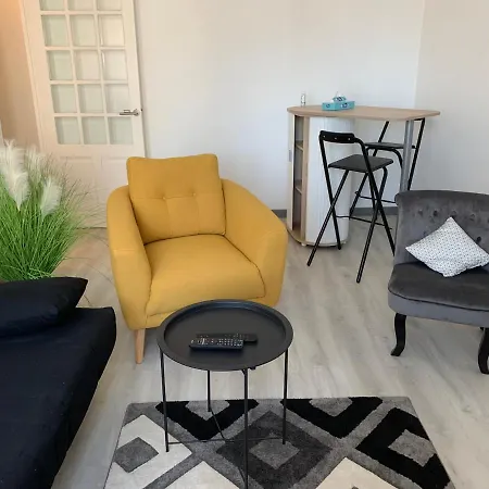 Apartmán 4 Personnes Emplacement Ideal Proche Des 24h Et Gare