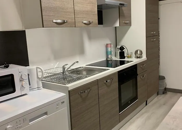 4 Personnes Emplacement Ideal Proche Des 24h Et Gare 公寓 *