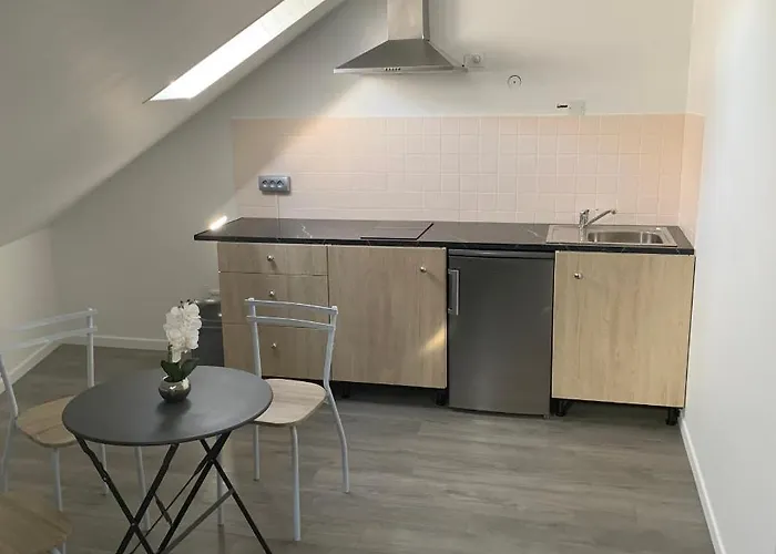 4 Personnes Emplacement Ideal Proche Des 24h Et Gare 公寓 勒芒